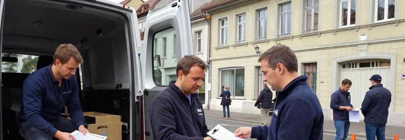 Démarches administratives pour installer un monte-meuble sur voie publique en Suisse : autorisation communale obligatoire